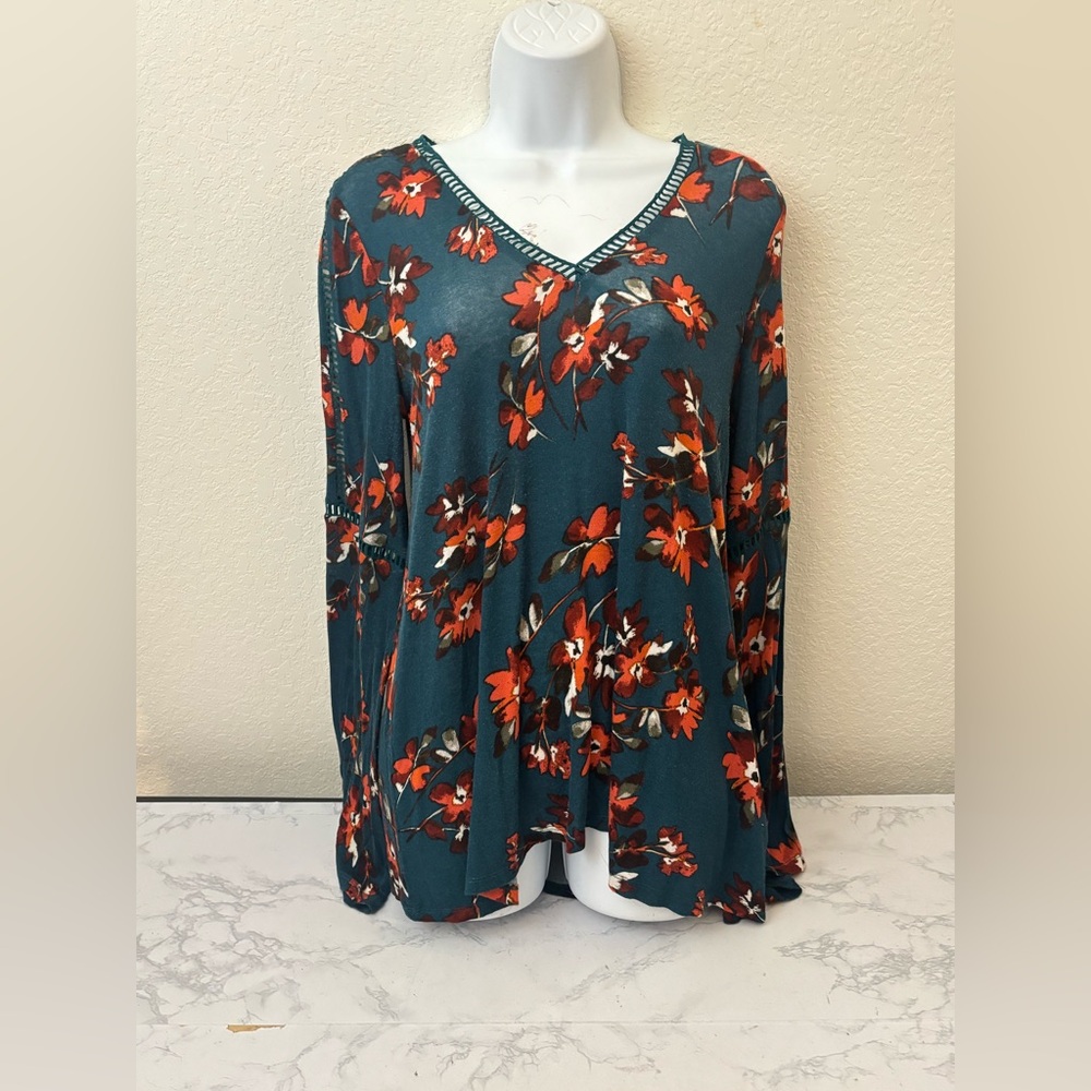 Jessica Simpson Long Sleeve Pullover Top Women’s S Green Floral Boho Blouse